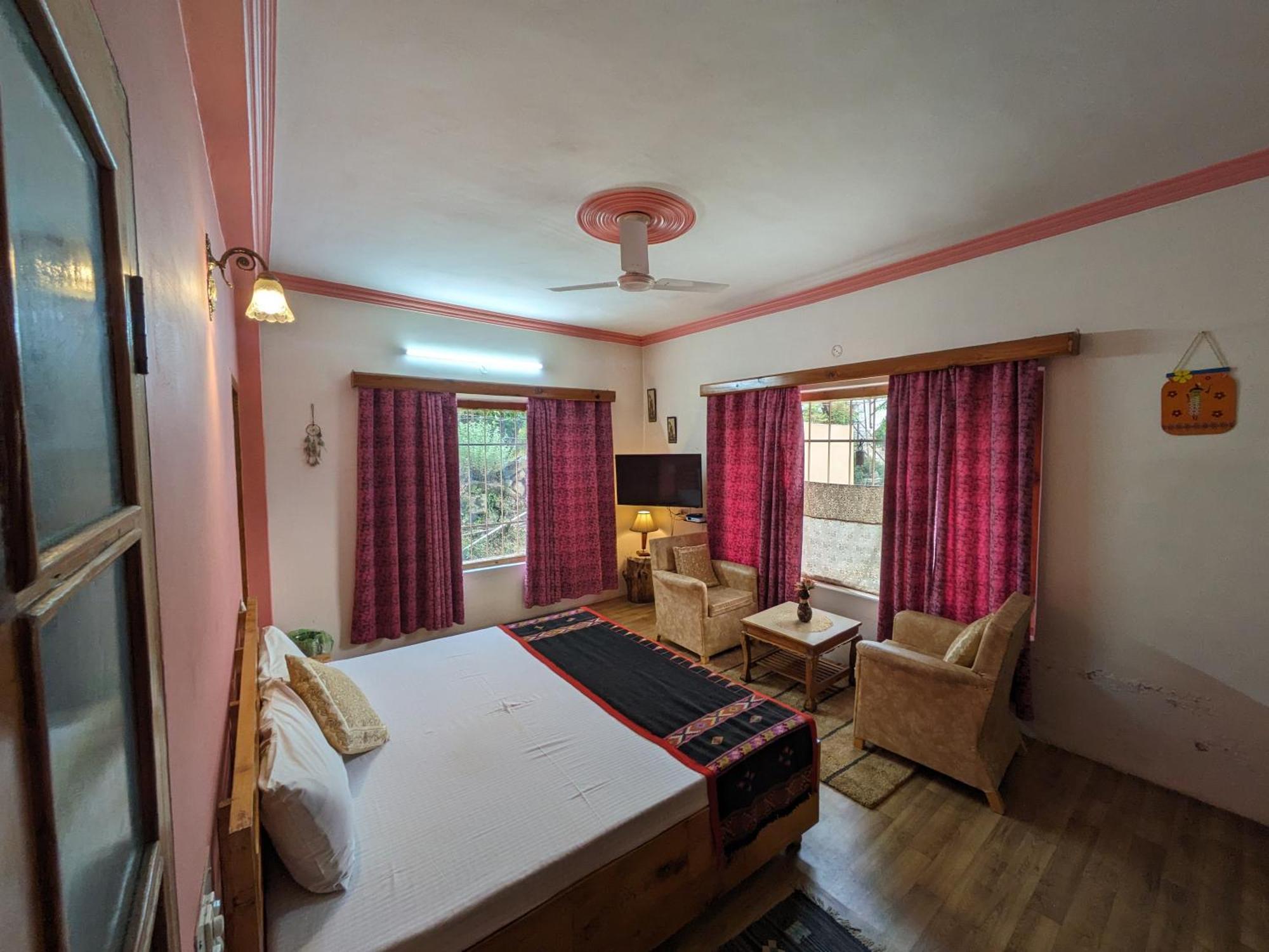 Aashirwad Homestay Kullu Room photo